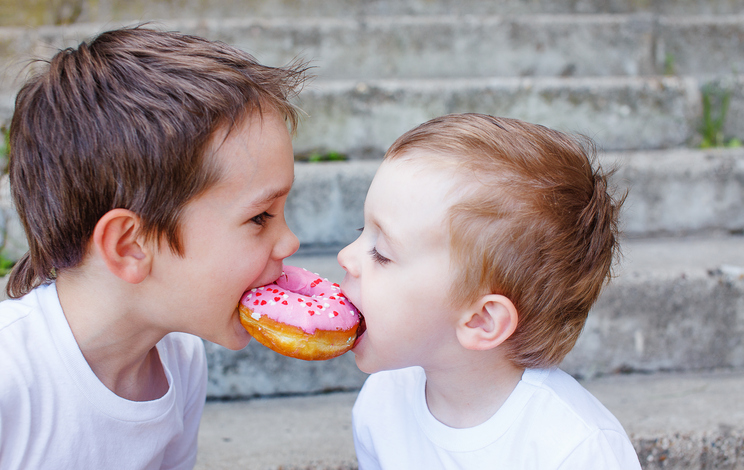 Sharing children